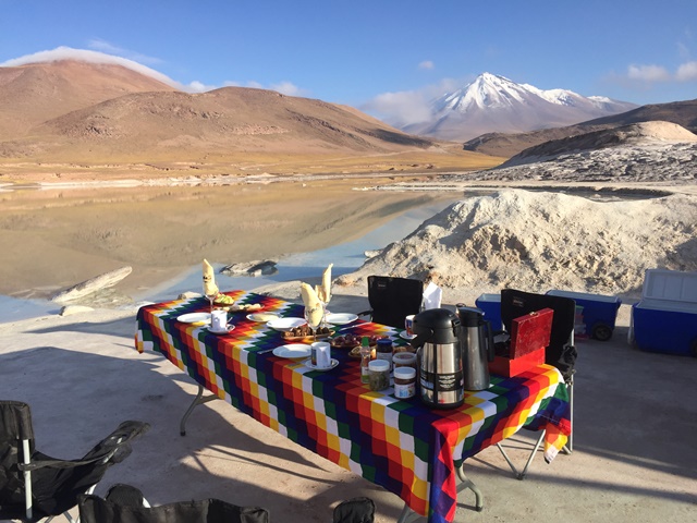 Deserto do Atacama, café da manhã nas piedras rojas. _breakfast