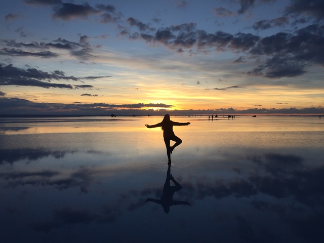 salar_uyuni_sunrise